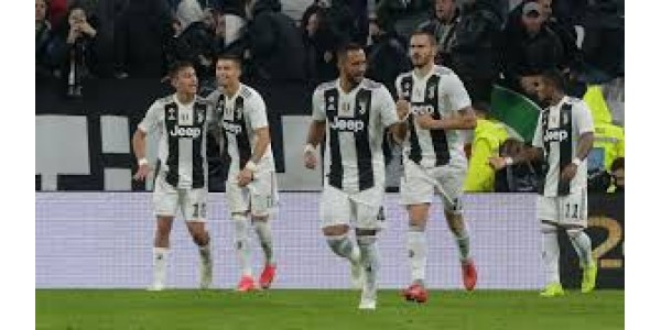 Juventus 1-2 menetti Manchester Unitedin